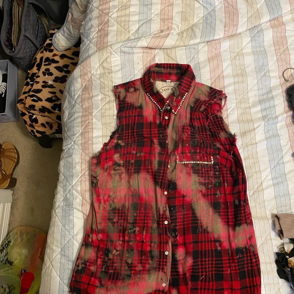 Red and Black Plaid Sleeveless Shirt